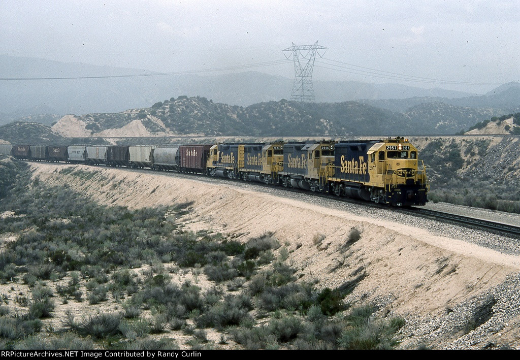 ATSF 2957 East near Cajon Summit